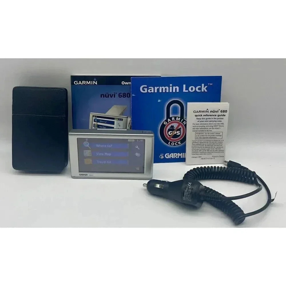 Vintage Garmin Nuvi 680‎ GPS Navigation System Bundle With Charger & Case Tested